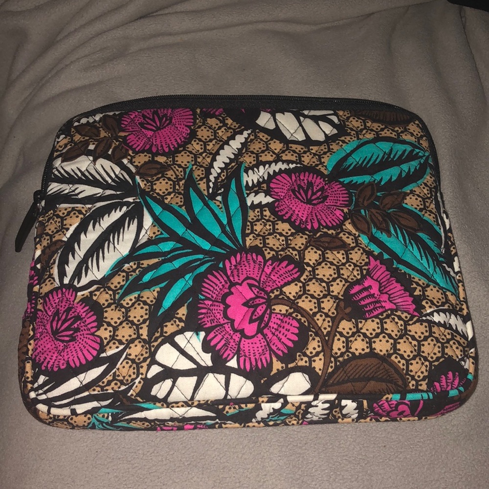 Vera Bradley Tablet sleeve